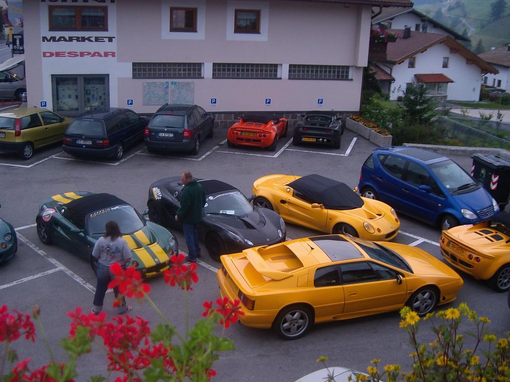 Garni Apparthotel St Valentin San Valentino alla Muta Exterior foto